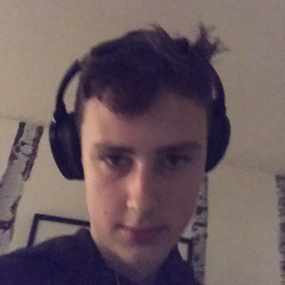 Meet your Posher, Henry